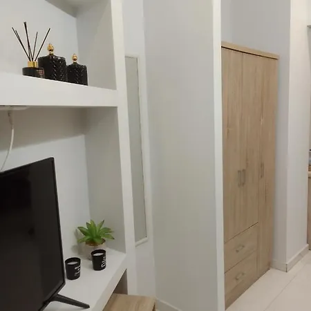 Domus Apartment - City Center Veria  Exteriér fotografie
